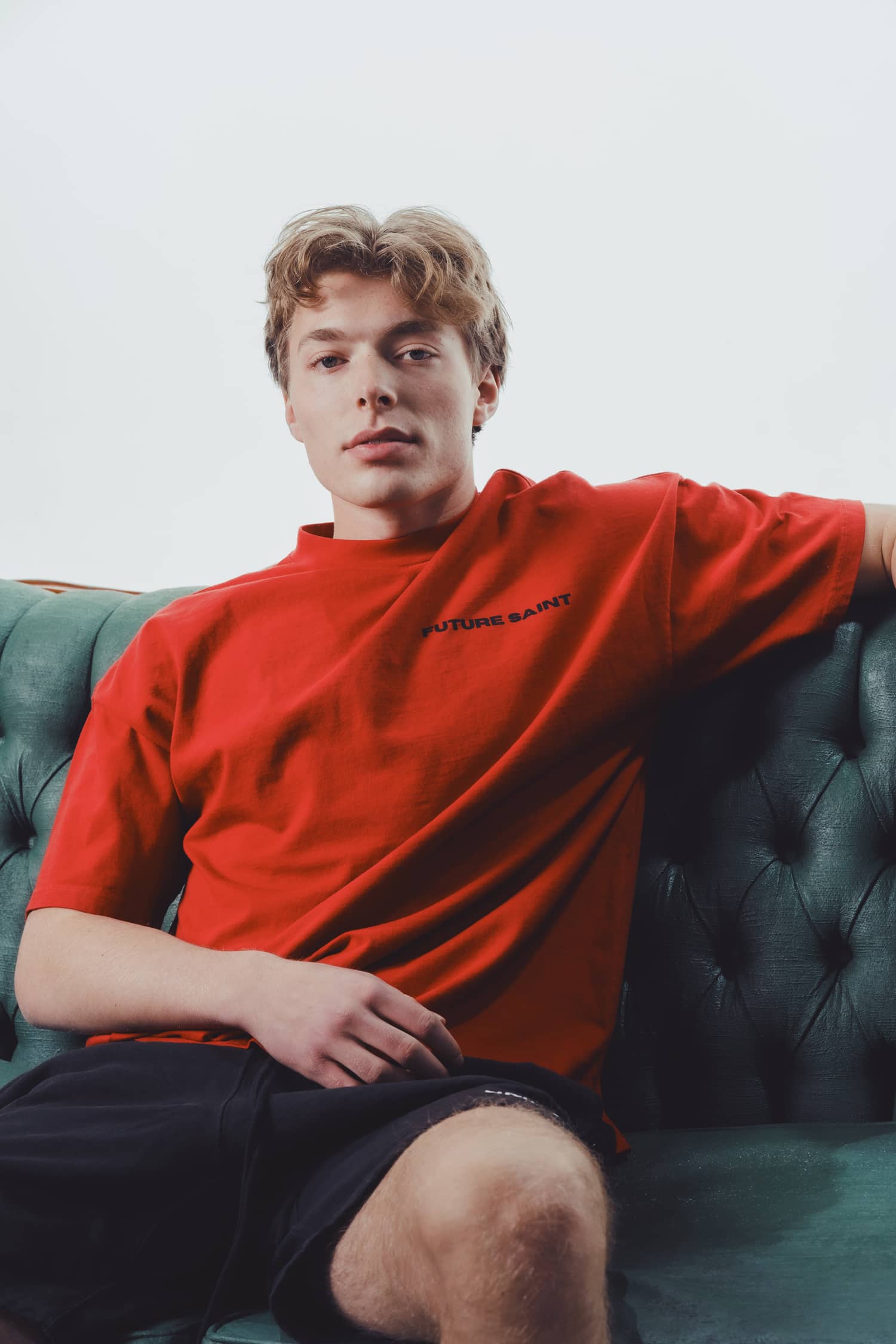 Baseline Tee - RED