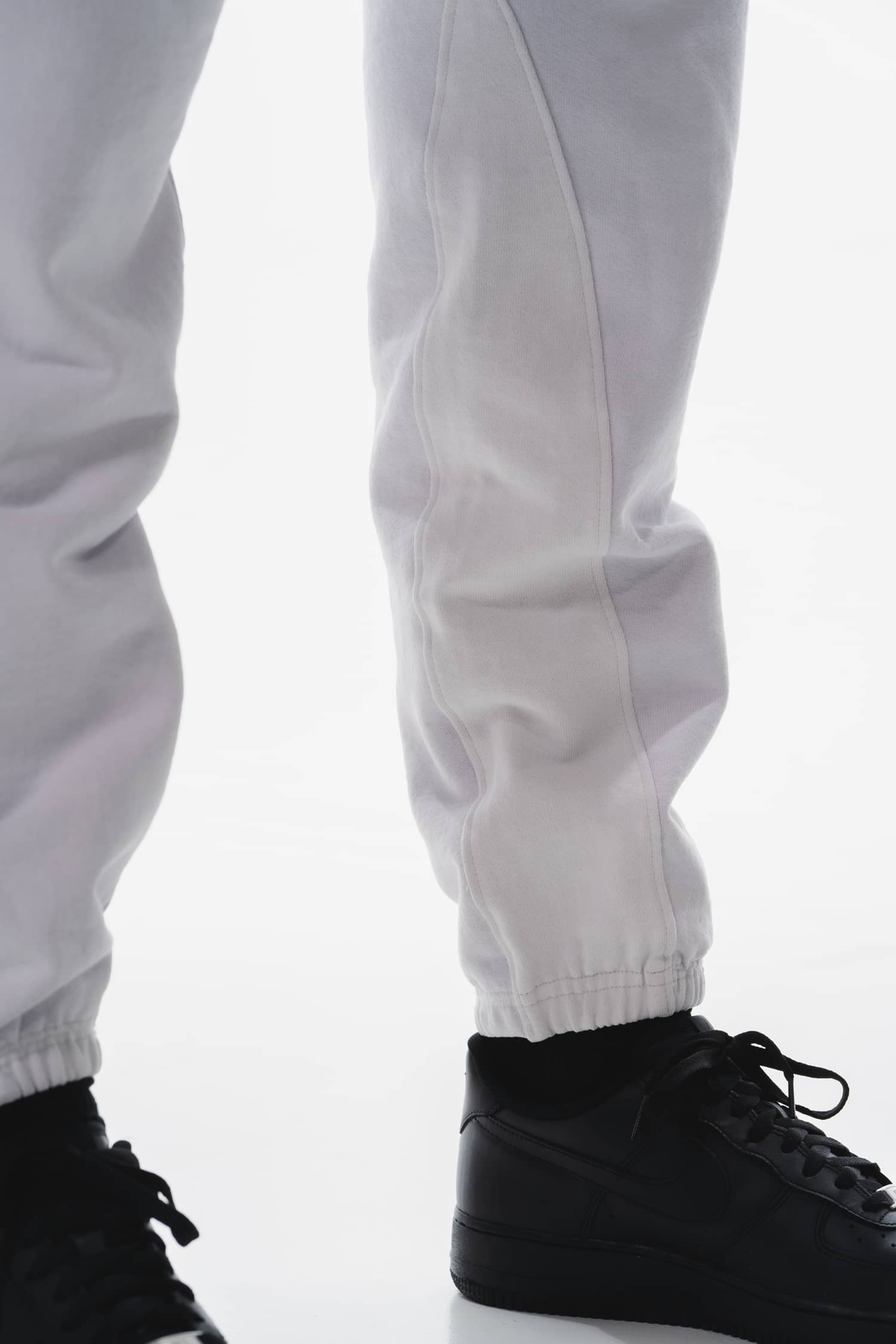 Pacer Sweatpant - WHITE